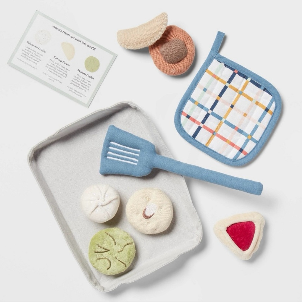PillowFort - Baking Play set - BRAND NEW!